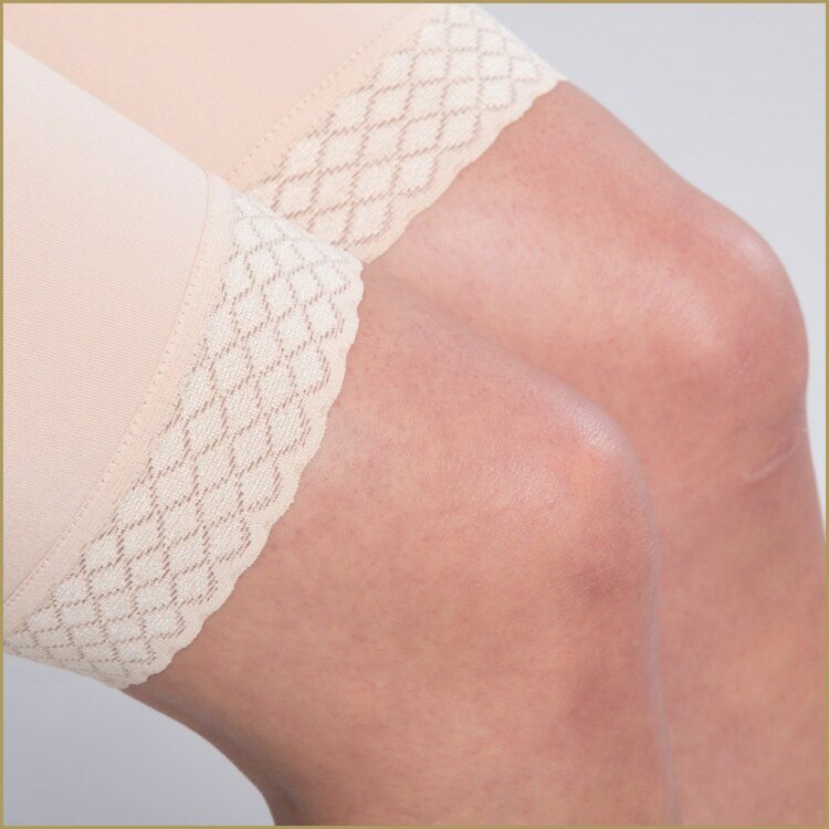 LIPOELASTIC VF Variant Lipopanty tot boven de knie met haaksluiting - detail